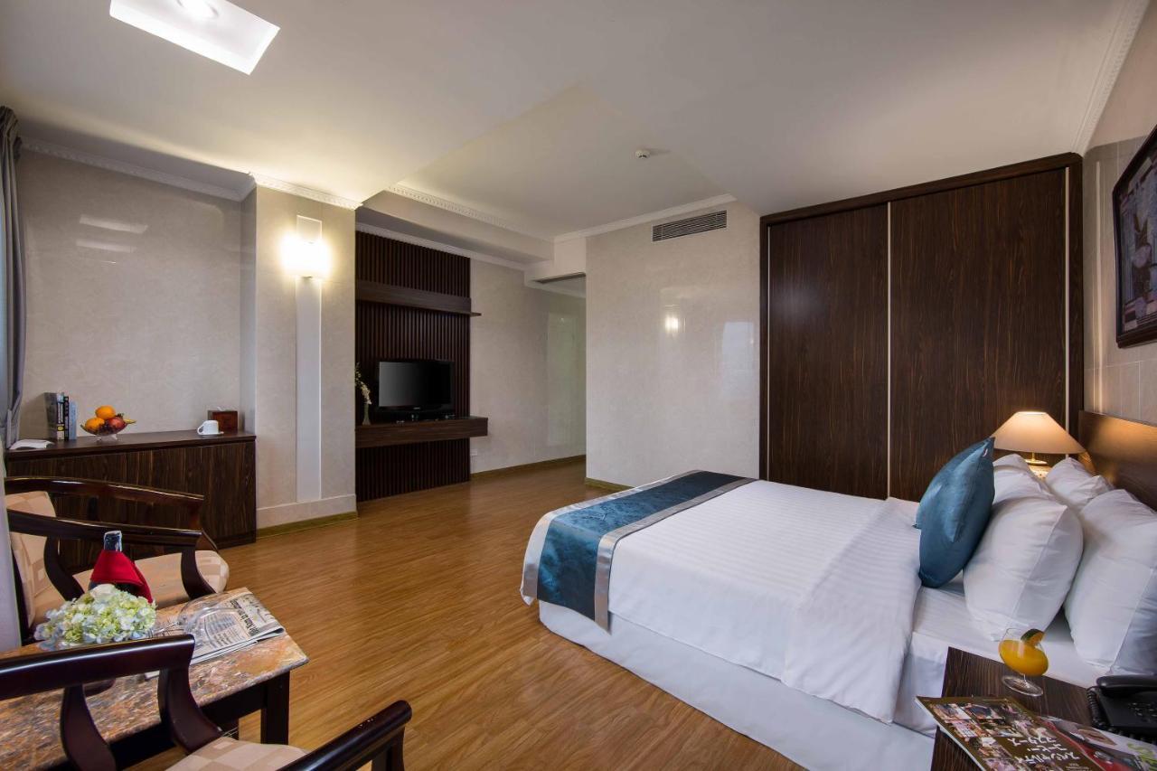 Danly Hotel Hanoi Exterior photo